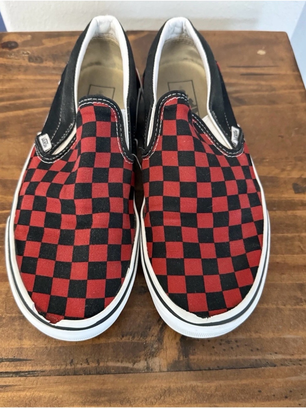 Vans Mens 8, Woman’s 9.5 Red and Black Checkerboard Slip-On Sneakers